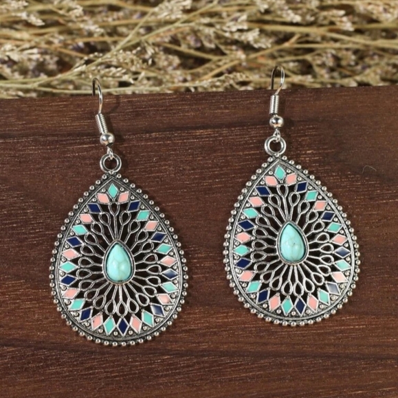 Generic Jewelry - Dangle Earrings for Women Her Bohemian Pear Cut Alloy Hollow Out Dainty Statemen